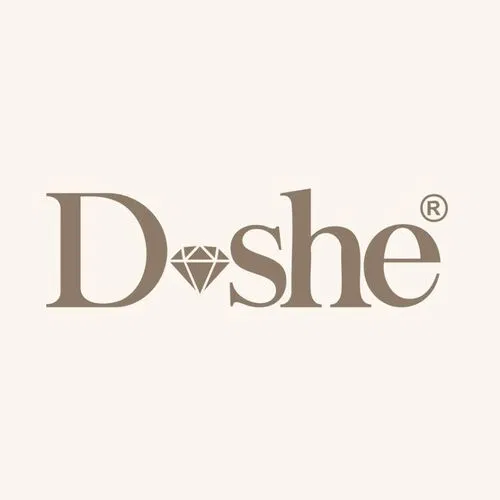 D'SHE marka logosu